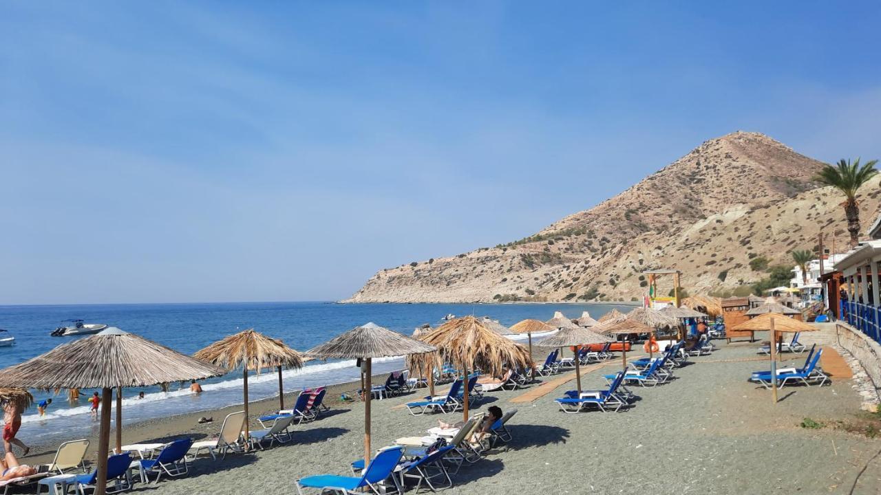 Ismini Apartments Myrtos Exterior foto